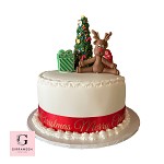 Christmas Fruit Cake with Fondant Christmas Tree with Reindeer and Presents